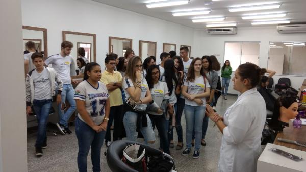 Faculdade FASIPE recebe a visita de alunos do Colégio Jean Piaget