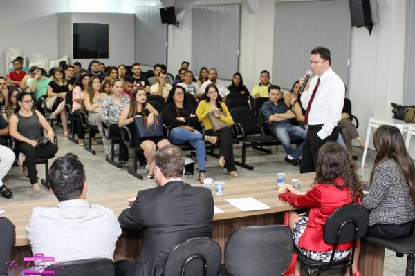 Terceira noite da Semana Jurídica é marcada por mesas redondas