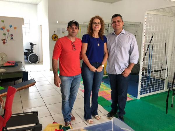 Curso de Fisioterapia da FASIPE firma convênio com a APAE