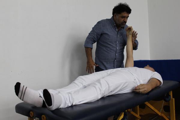 Curso de Fisioterapia realiza palestra sobre osteopatia