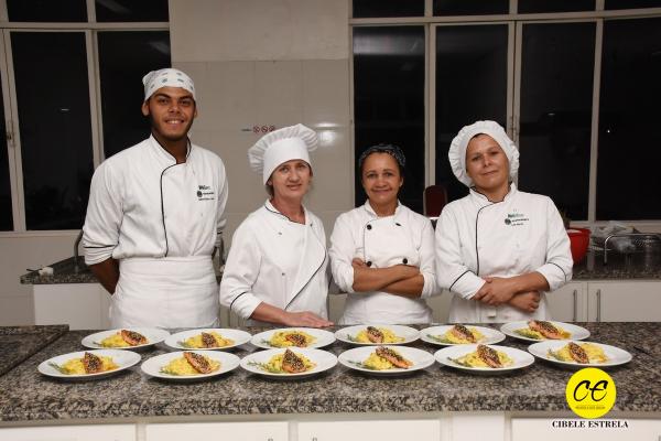 Acadêmicos de Gastronomia apresentam cardápio Italiano