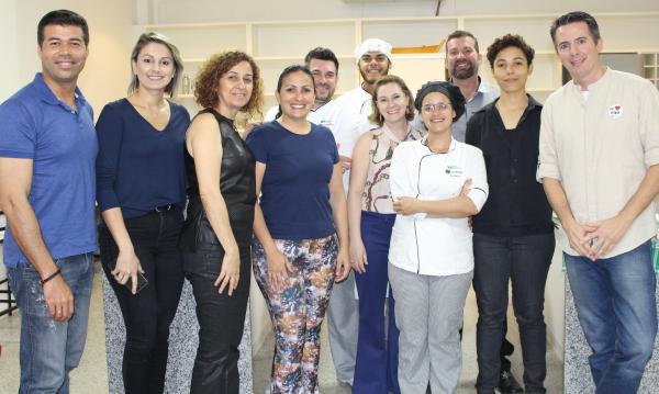 Acadêmicos de Gastronomia criam cardápio Italiano