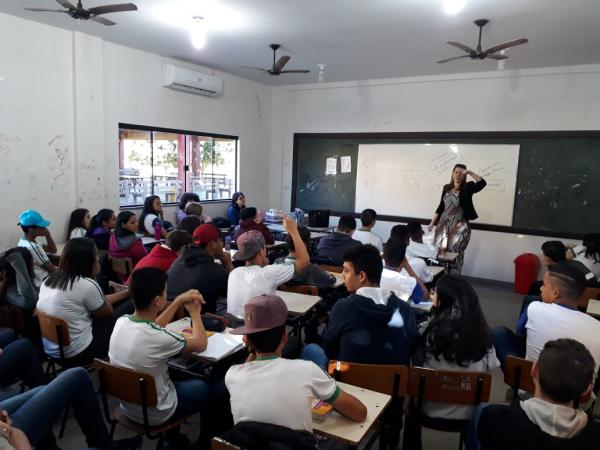 Faculdade Fasipe realiza palestras na Escola Estadual José Domingos Fraga