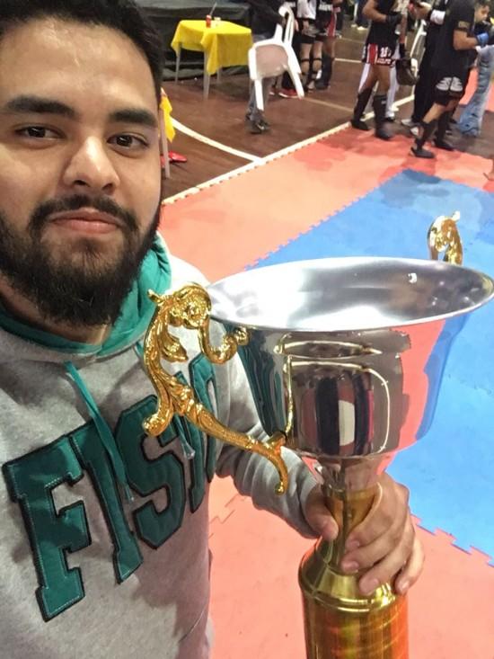 Acadêmico de Fisioterapia ajuda na preparação de equipe de Artes Marciais Mistas de Sinop
