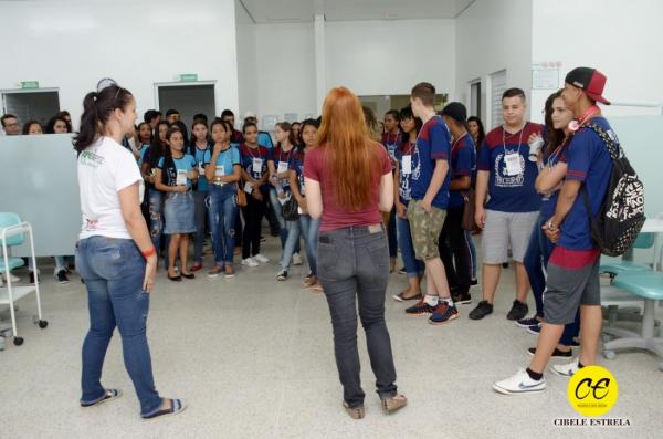 Faculdade Fasipe recebe alunos de colégios