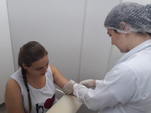 Curso de Biomedicina realiza exames de hemograma gratuitamente 