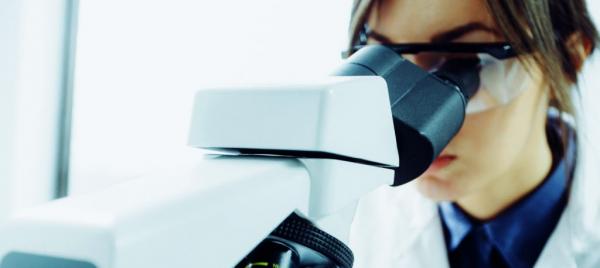Acadêmicos de Biomedicina realizam atendimento à população gratuitamente