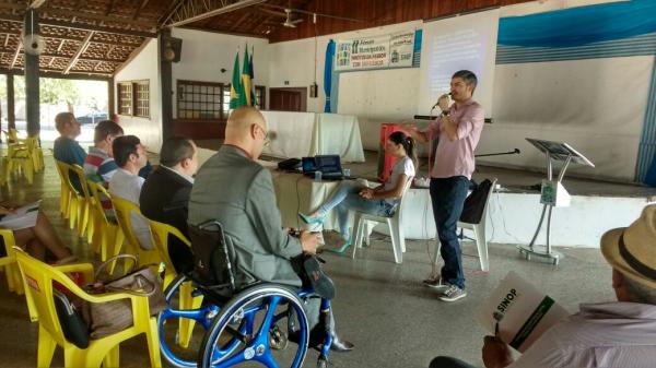 Coordenador de Educação Física da FASIPE realiza palestra em Fórum Municipal