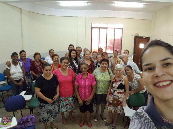 Projeto Social da Fasipe propõe aulas de integração com alunos da melhor idade